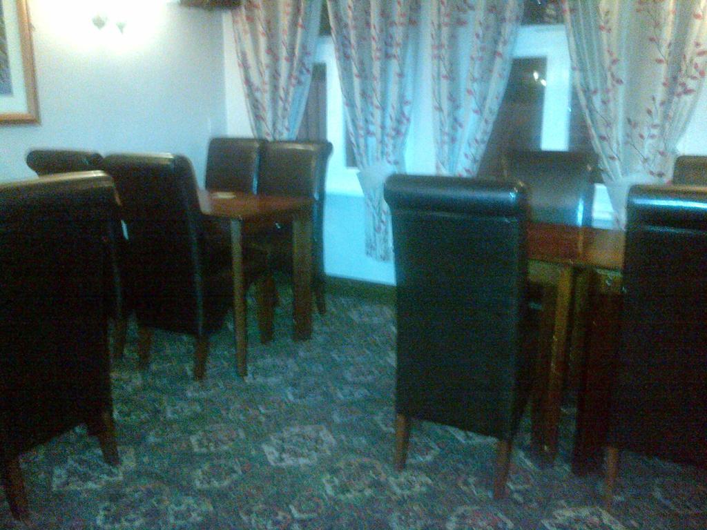 The Friar Tucks Hotel Gloucester Zewnętrze zdjęcie