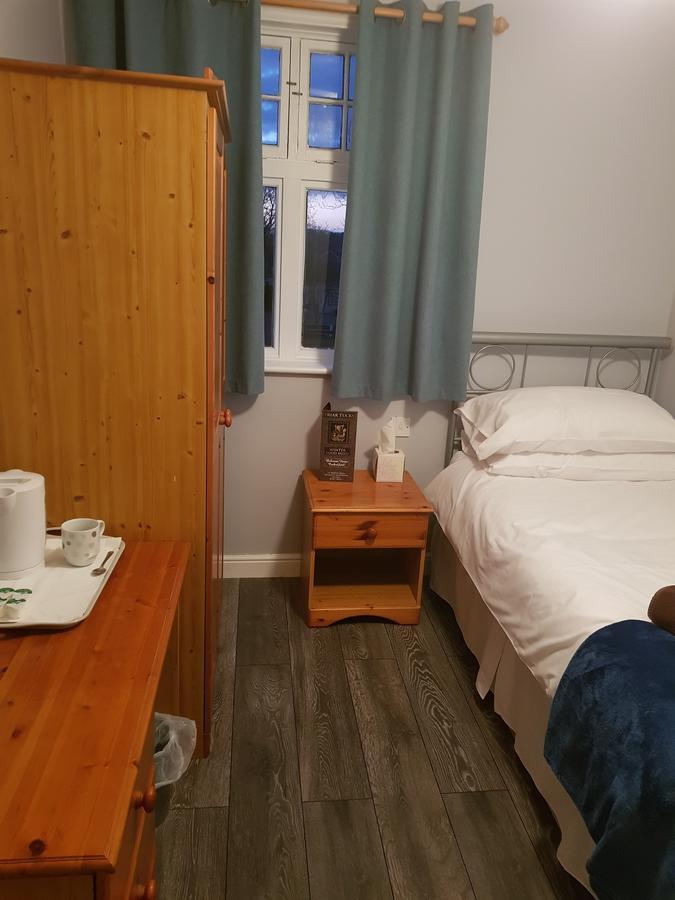 The Friar Tucks Hotel Gloucester Zewnętrze zdjęcie